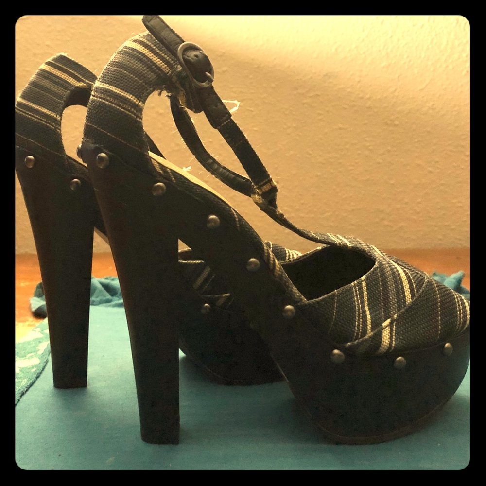 LimeLight Platform Heels 7.5